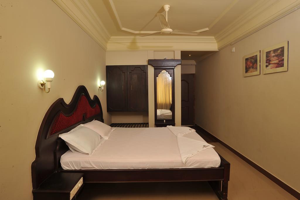 Indraprastha Beach Resort Varkala Ngoại thất bức ảnh